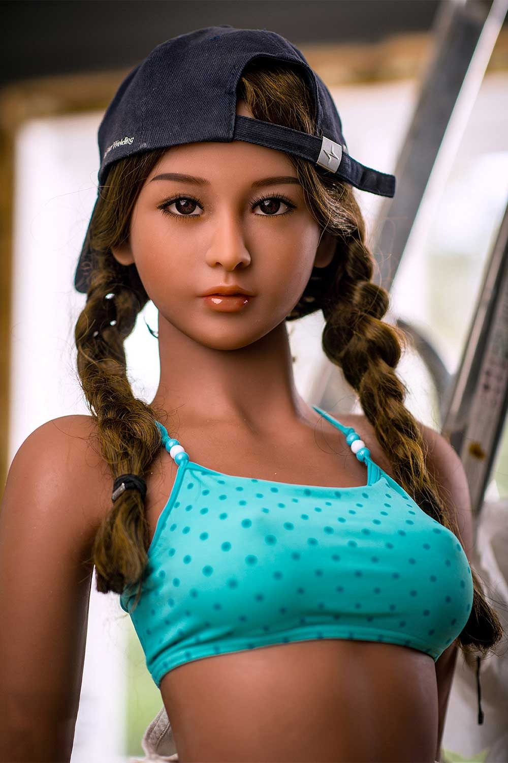 Vera thumbnail 6