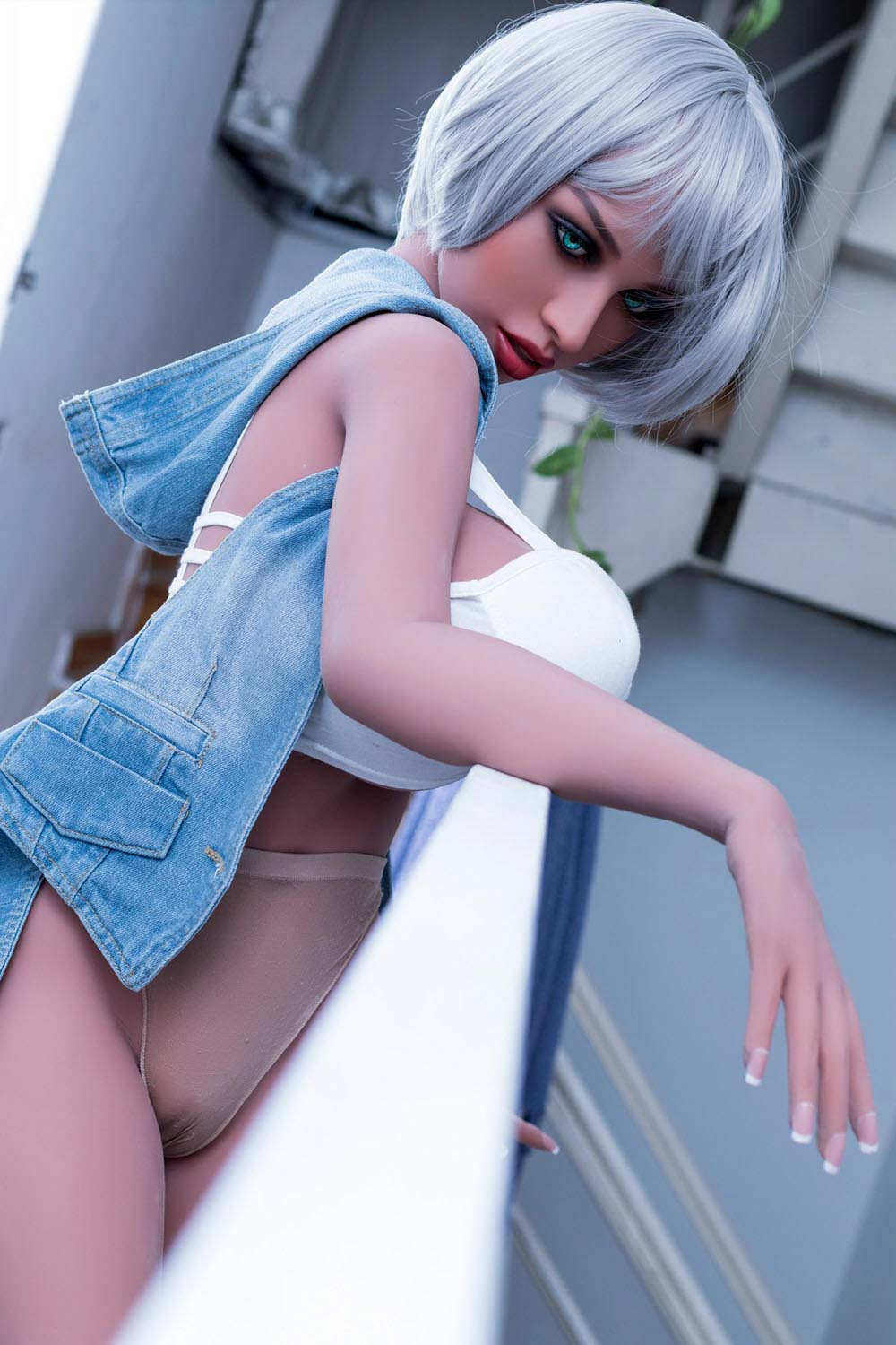 Nia thumbnail 9
