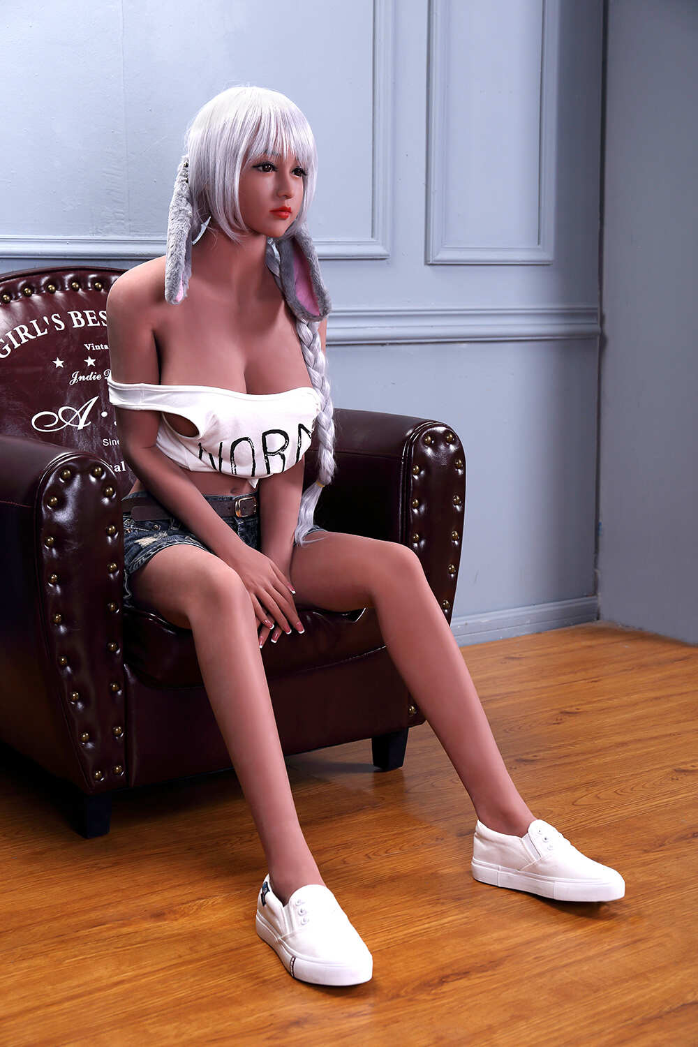Christina thumbnail 11