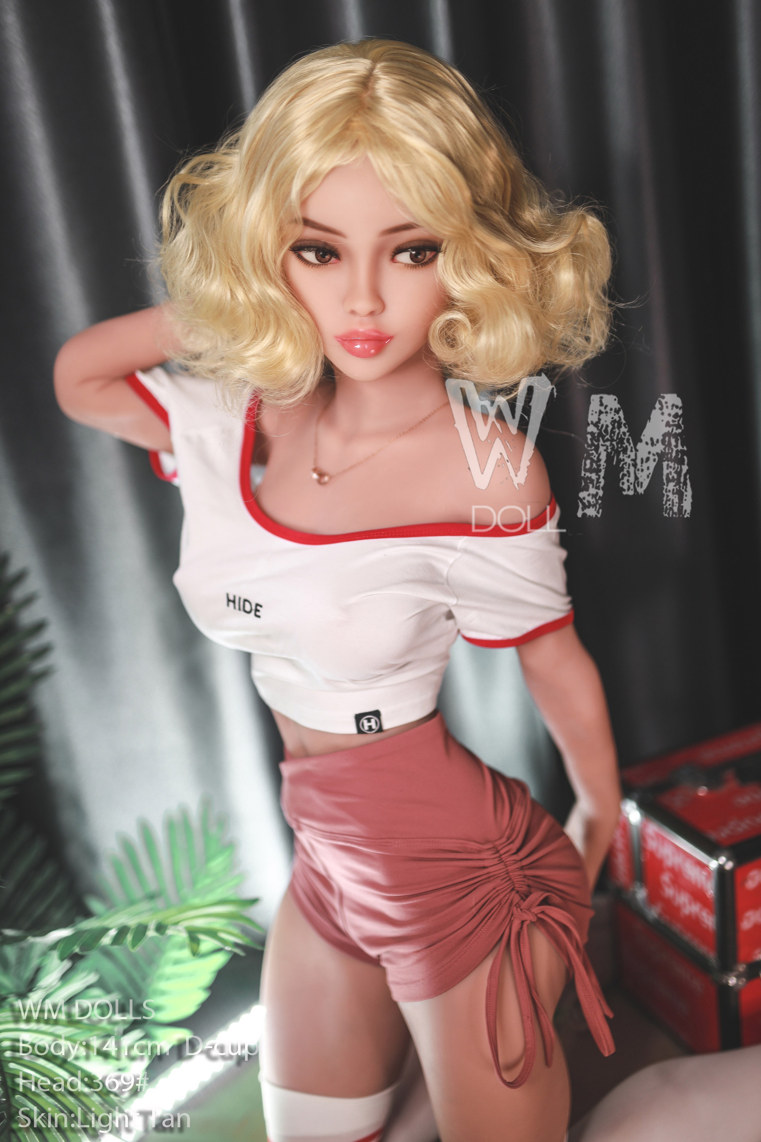Ariana thumbnail 14
